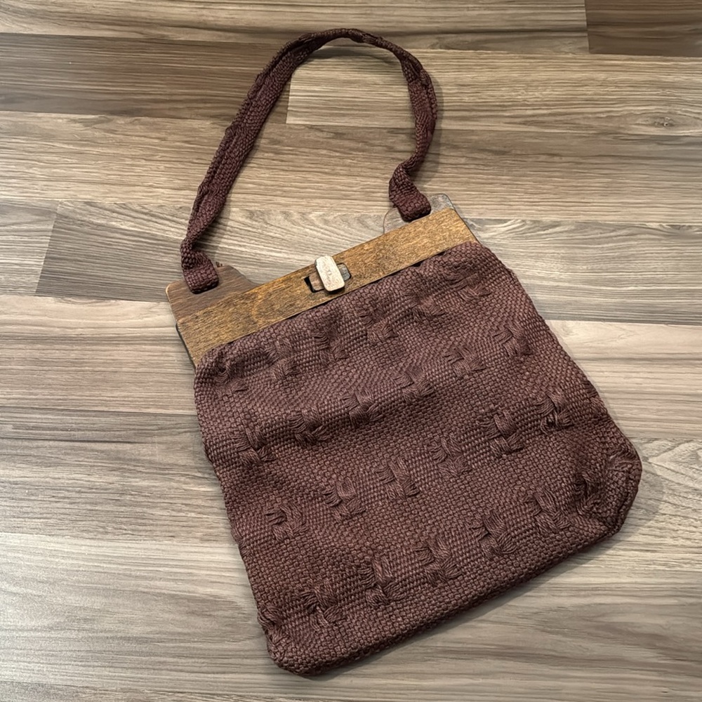 Vintage Handmade Wooden Brown Fabric Weave Crochet Single Strap Purse 14”x11”